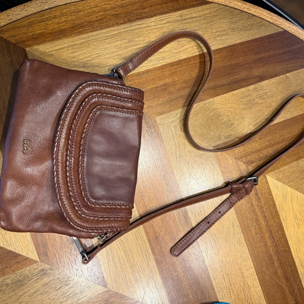 Kuta Vintage Chestnut Braided Leather Crossbody Bag - Picture 8 of 10